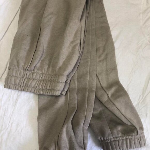 Beige/khaki sweatpants - Picture 2 of 3